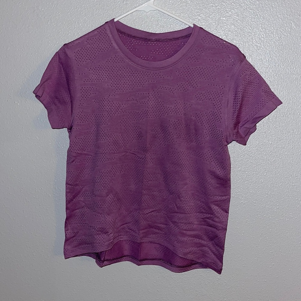 lululemon train to be short sleeve shirt